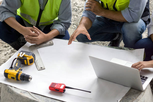 Best Commercial Concrete Contractor  in Raymond, MS